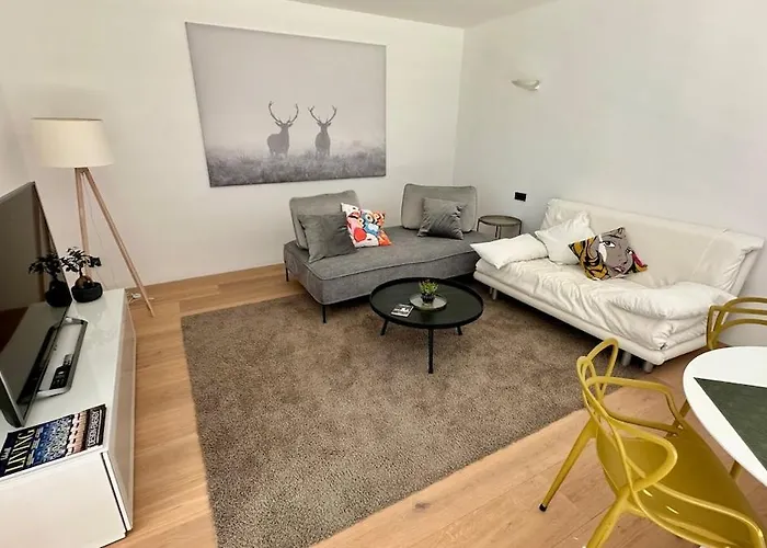 Apartment Traumsee Am Traunsee In Mit 180 Grad See- Und Traunsteinblick *